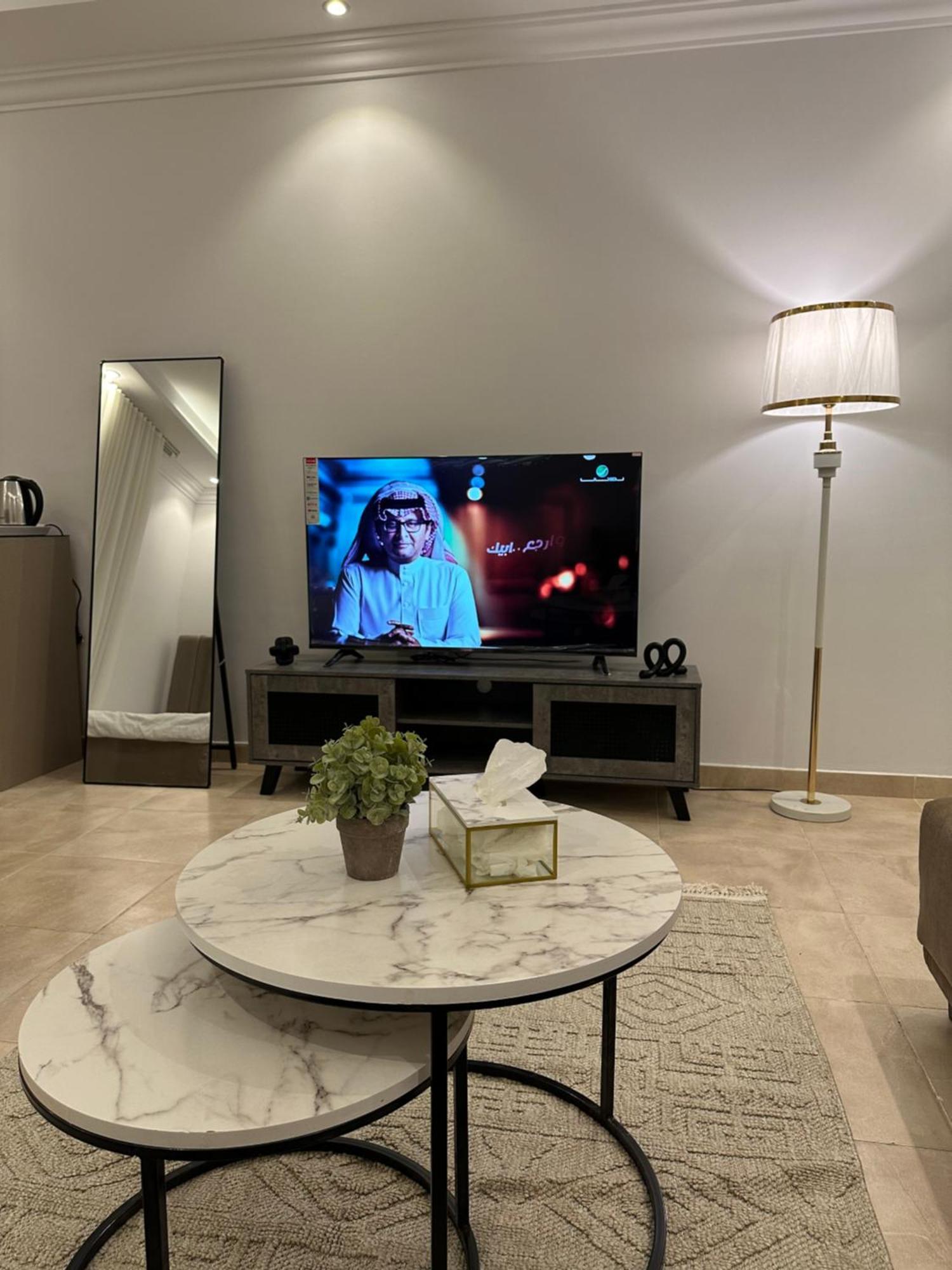 استديو تصميم أنيق بالقرب من البوليفارد